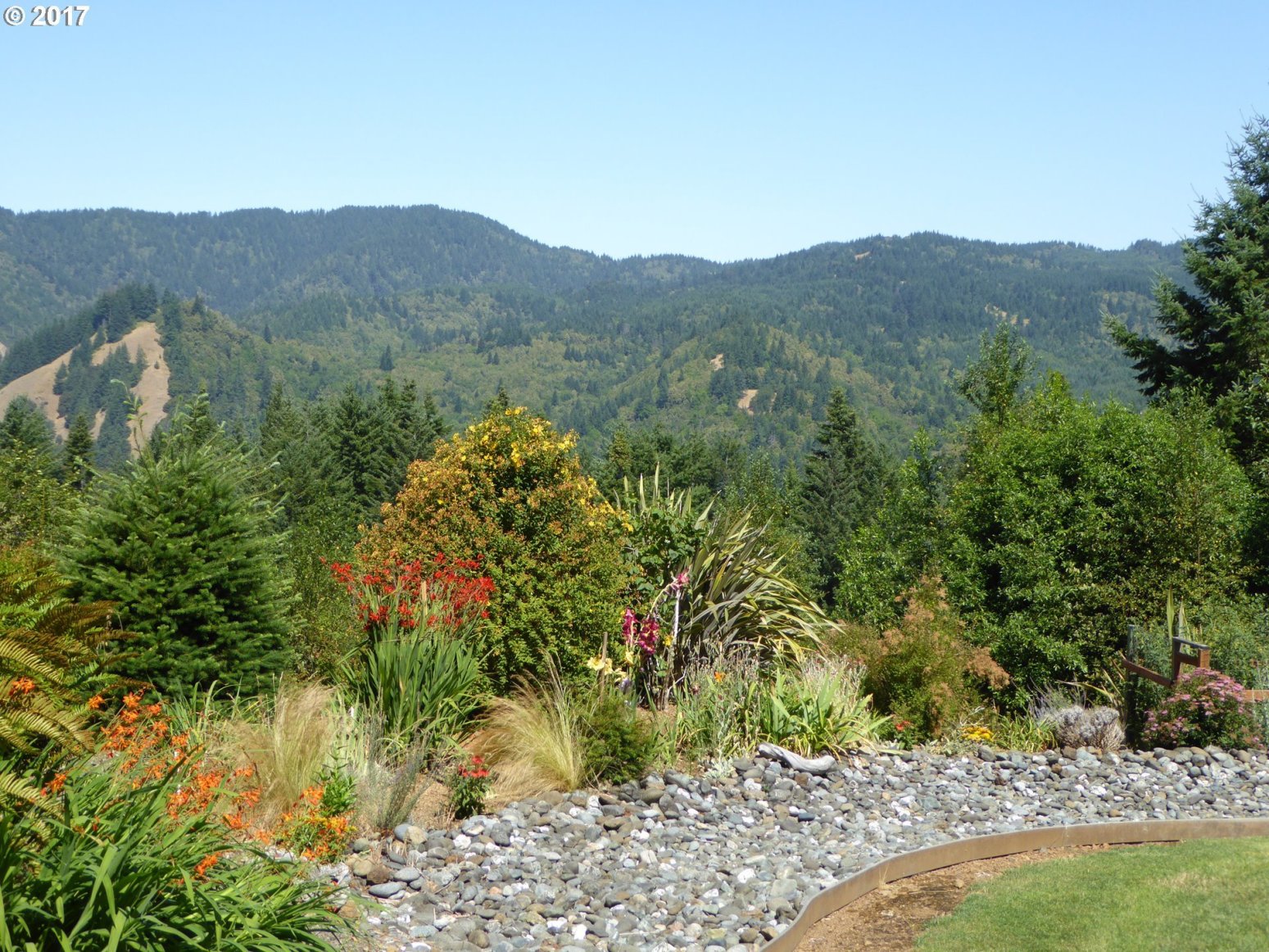 97332 Homestead Way Gold Beach, OR 97444 - Photo 9 of 32 Gallery Image 9