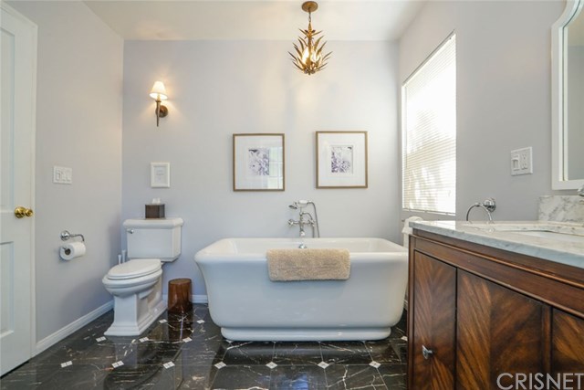 14026 Chandler Boulevard Sherman Oaks, CA 91401 - Photo 28 of 36