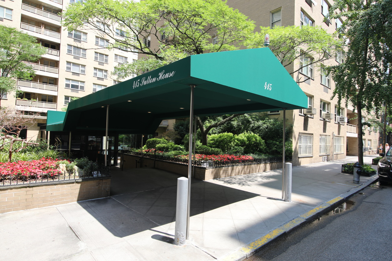 The Sutton House 415 E 52nd St, Manhattan, NY 10022 - Photo 4 of 4