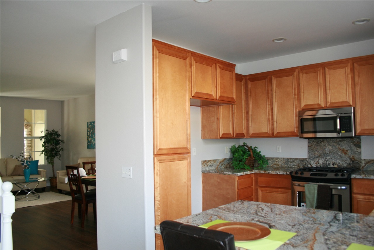 1347 Sutter Buttes Street Chula Vista, CA 91913 - Photo 5 of 16