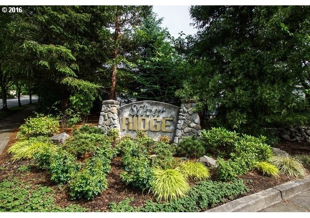 9725 Northwest Silver Ridge Loop Portland, OR 97229 - Photo 1 of 31 Gallery Image 1
