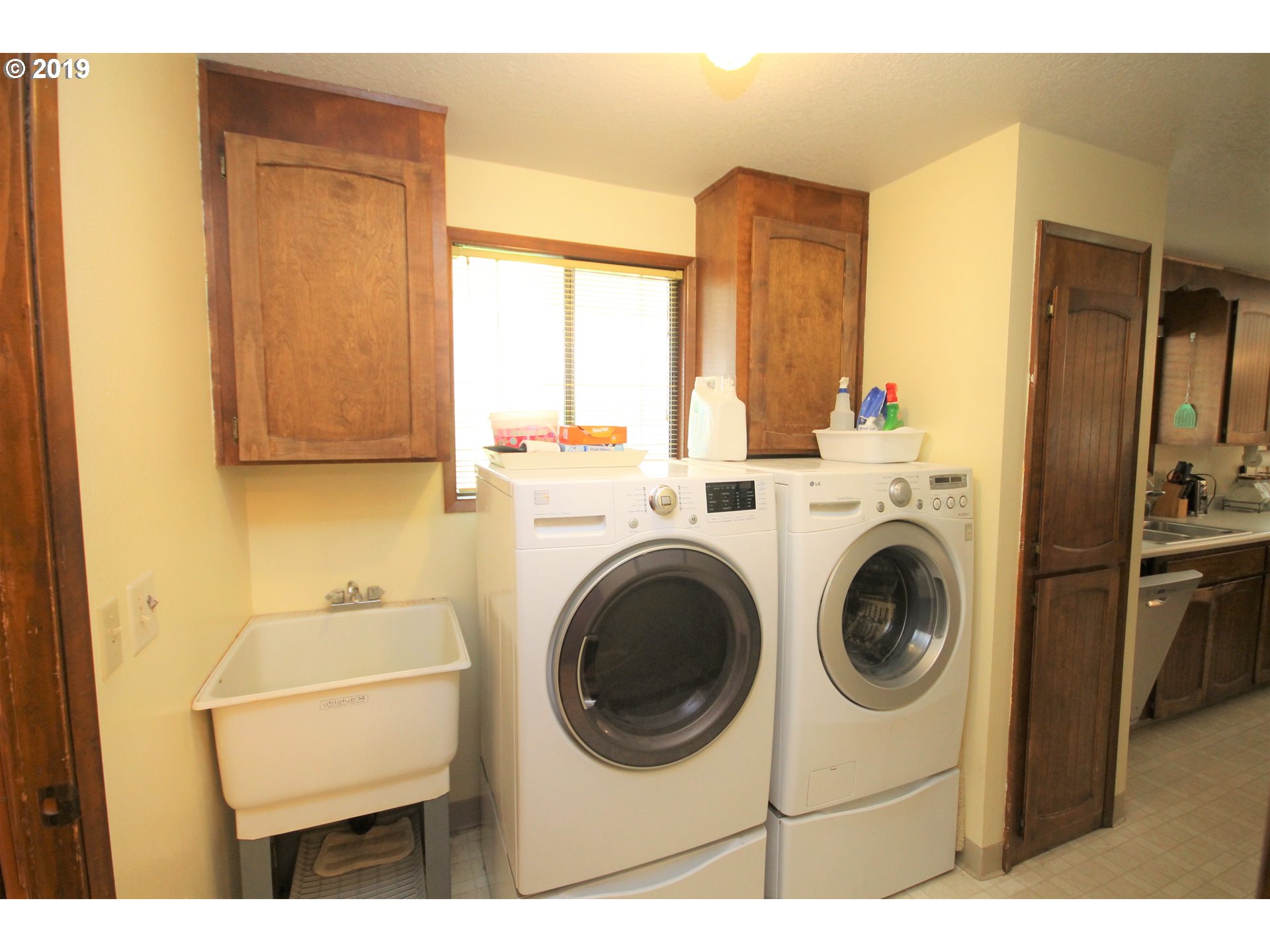 13058 Donald Road Northeast Aurora, OR 97002 - Photo 10 of 32 Gallery Image 10