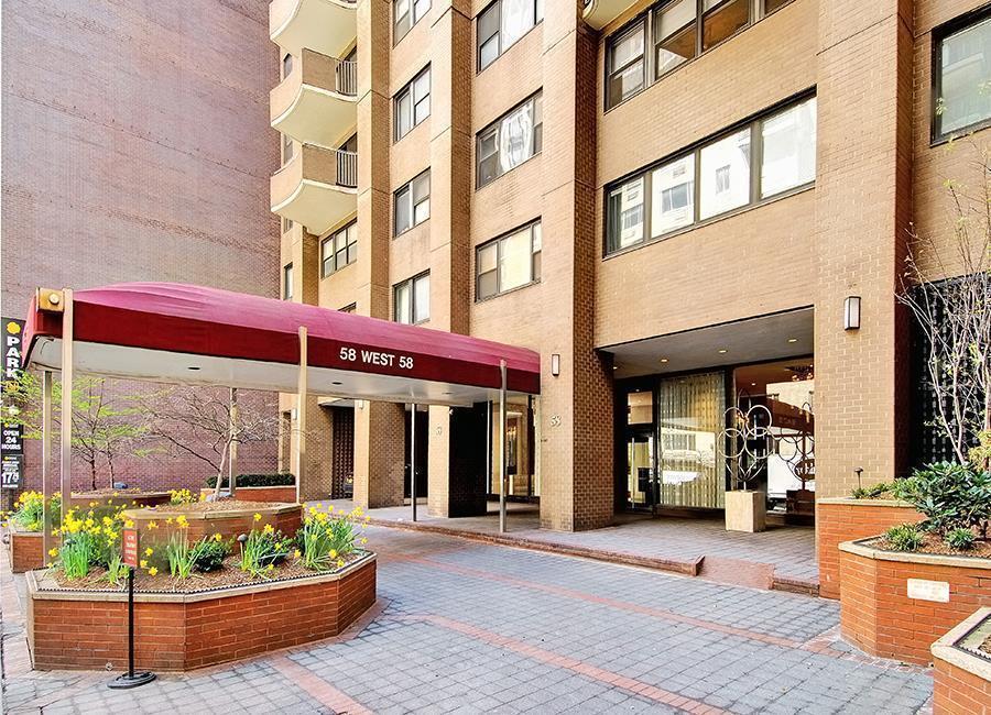 58 West 58th Street, Unit 28B Manhattan, NY 10019 - Photo 7 of 8