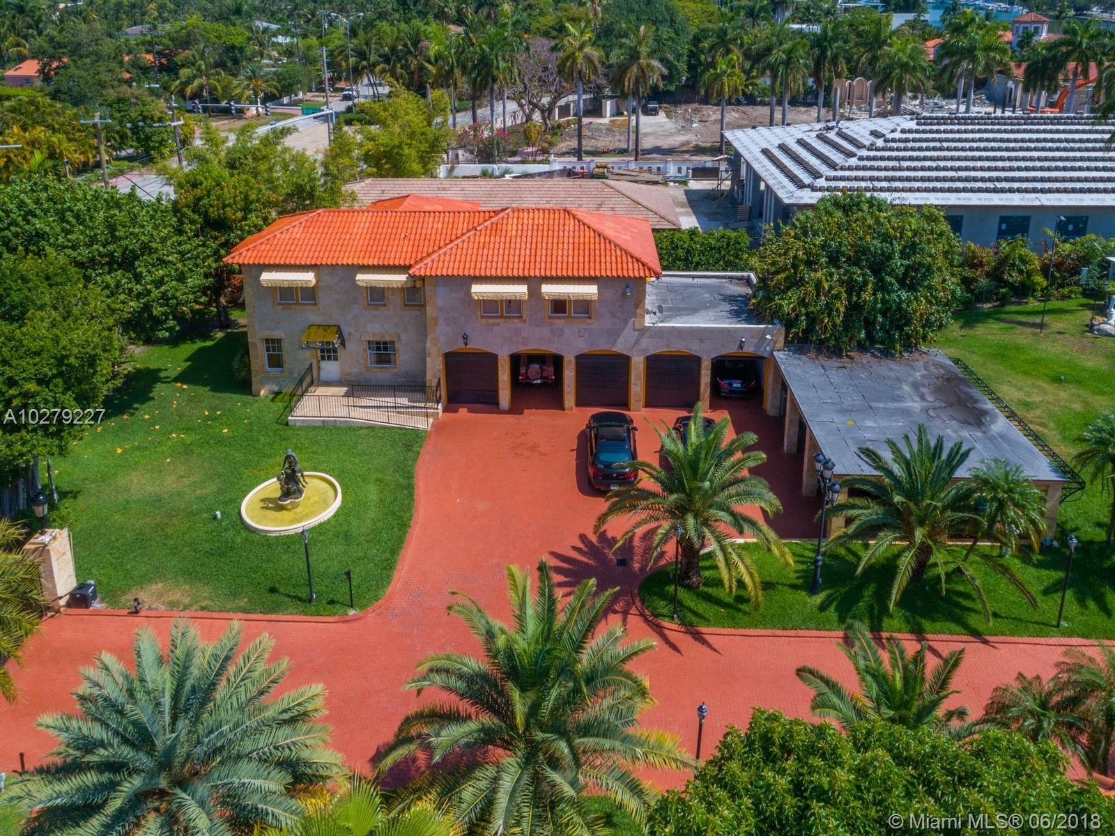 5011 Pine Tree Drive Miami Beach, FL 33140 - Photo 7 of 40