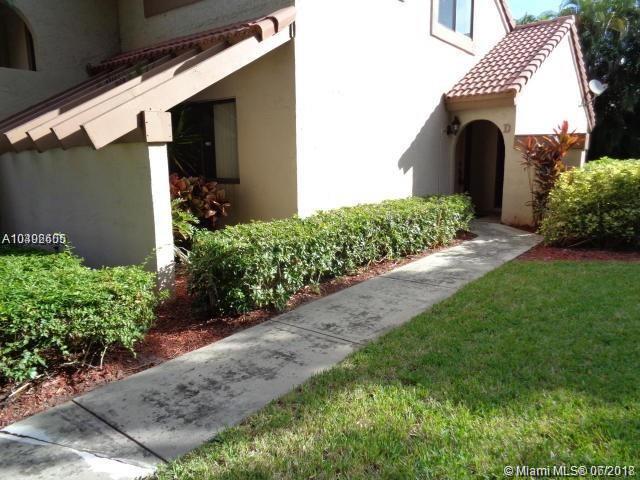 5700 Coach House Circle, Unit D Boca Raton, FL 33486 - Photo 3 of 15