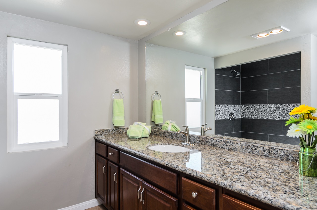 12073 Callado Road San Diego, CA 92128 - Photo 13 of 24