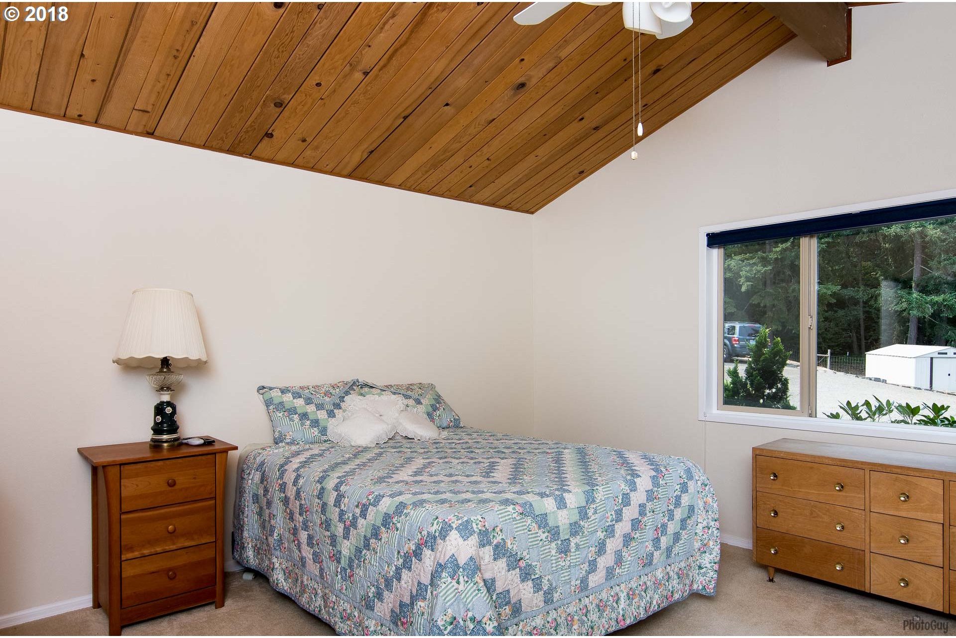 24760 West Demming Road Elmira, OR 97437 - Photo 15 of 32 Gallery Image 15