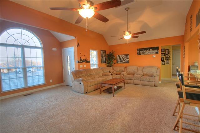 359 North Centerpoint Road Portland, TN 37148 - Photo 5 of 28