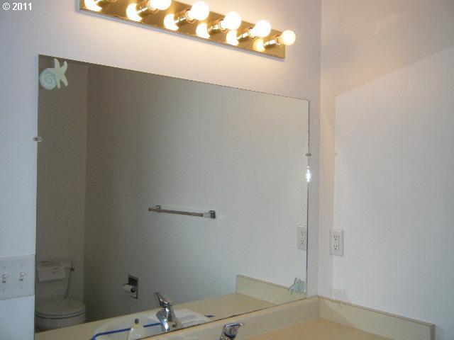 724A Pioneer Road, Unit 3 Brookings, OR 97415 - Photo 13 of 16 Gallery Image 13