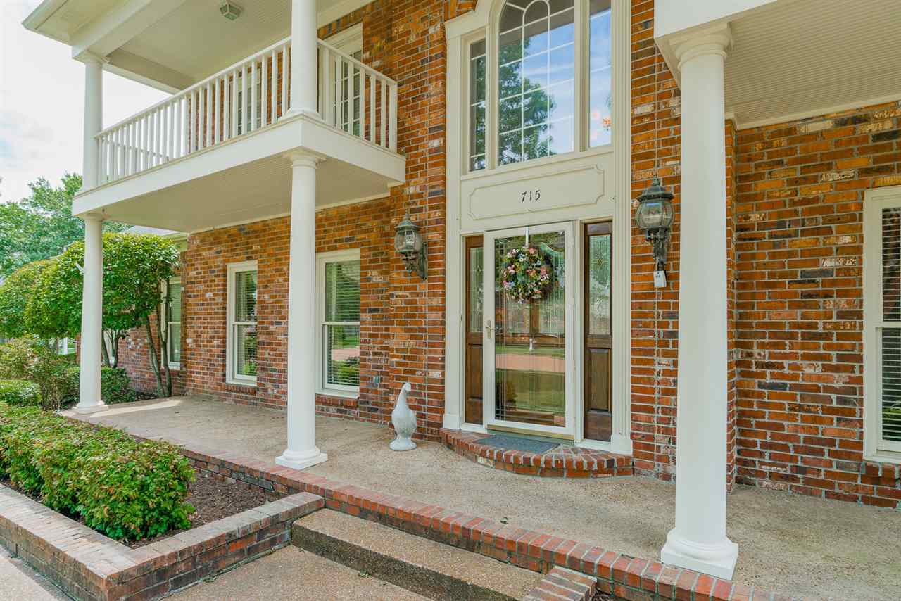 715 Coleherne Road Collierville, TN 38017 - Photo 3 of 25 Gallery Image 3