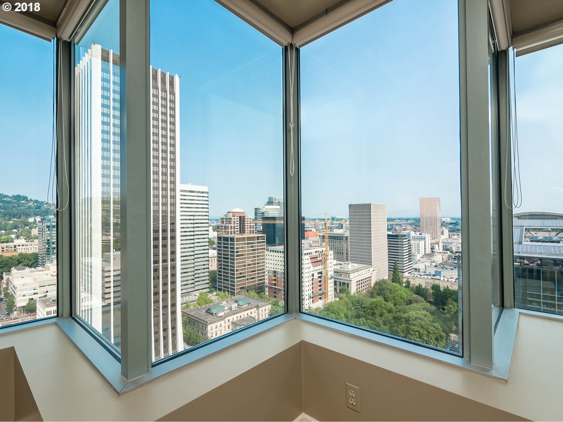 1414 Southwest 3rd Avenue, Unit 2304 Portland, OR 97201 - Photo 10 of 30 Gallery Image 10
