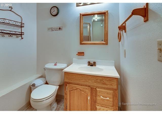 3874 Northeast Rene Avenue Gresham, OR 97030 - Photo 16 of 16 Gallery Image 16