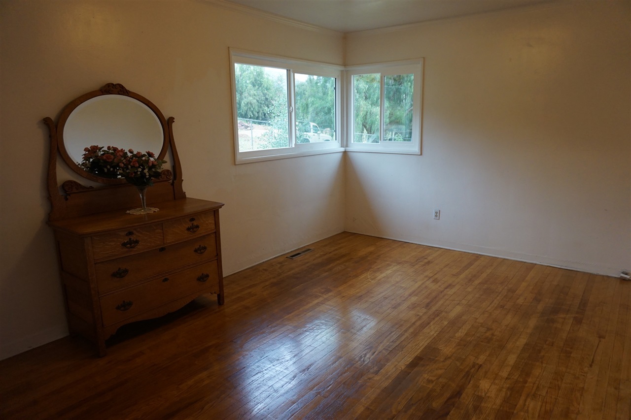 15655 Las Lomas Road El Cajon, CA 92021 - Photo 22 of 25 Gallery Image 22