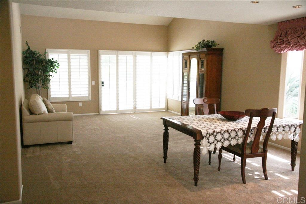 4124 Rhodes Way Oceanside, CA 92056 - Photo 7 of 21