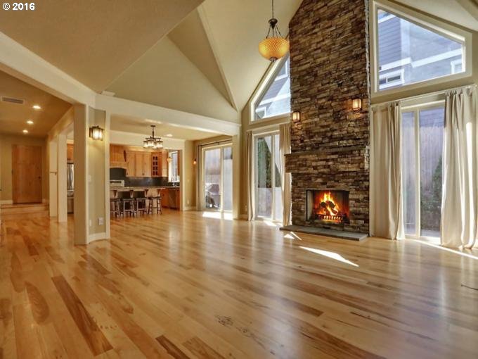 17896 Kelok Road Lake Oswego, OR 97034 - Photo 4 of 31 Gallery Image 4
