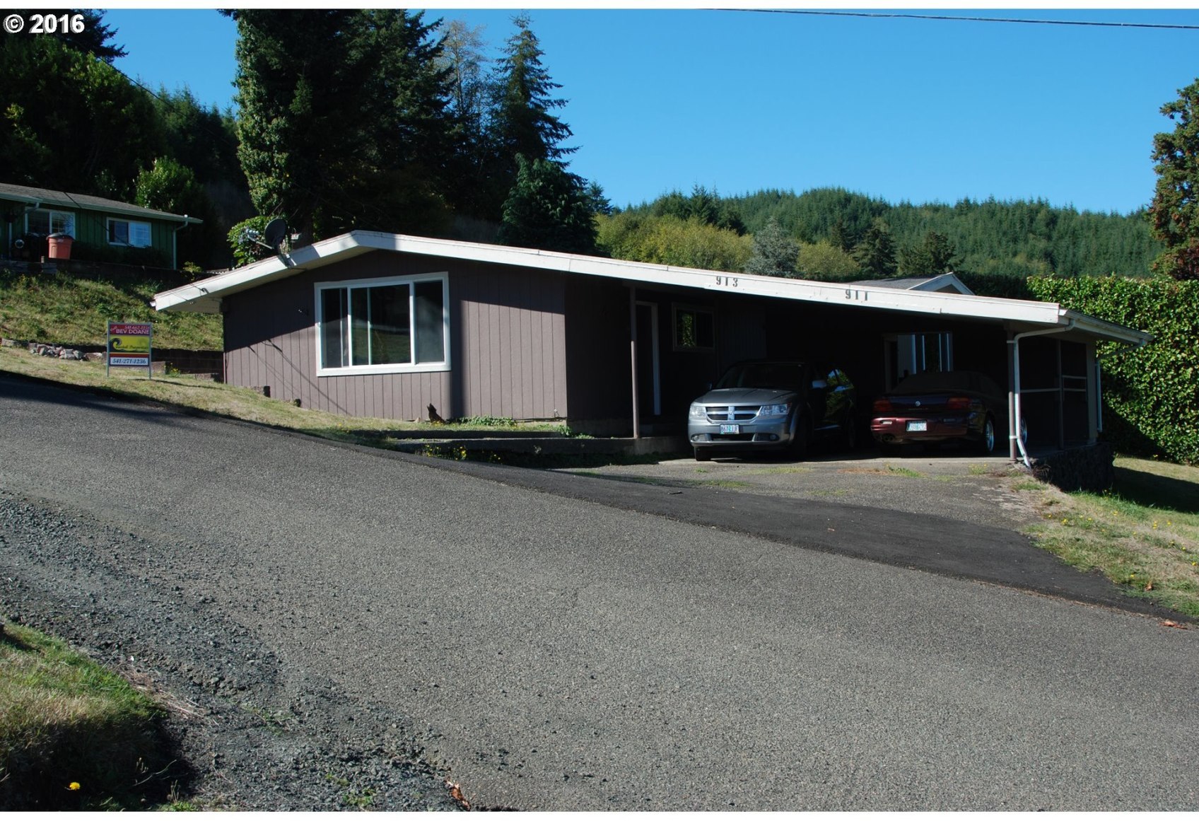 911 Rowe Street Reedsport, OR 97467 - Photo 1 of 12 Gallery Image 1