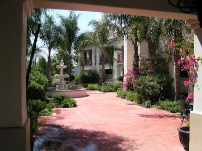 10003 Wornom Avenue Sunland, CA 91040 - Photo 3 of 28