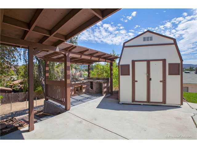9111 Bubbling Wells Road Lakeside, CA 92040 - Photo 4 of 17 Gallery Image 4