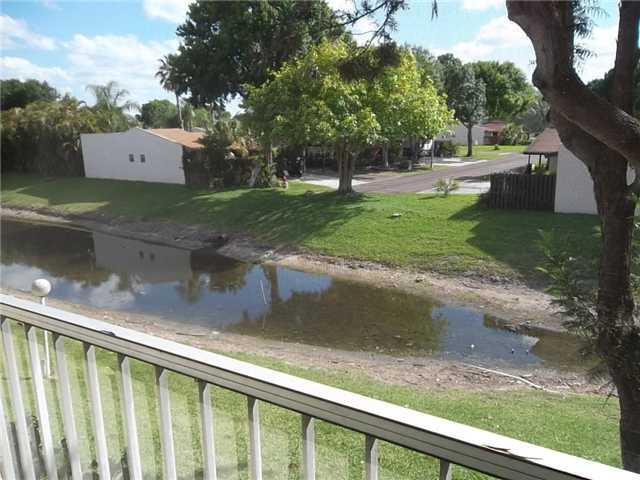 9374 Southwest 3rd Street, Unit 724 Boca Raton, FL 33428 - Photo 14 of 20 Gallery Image 14