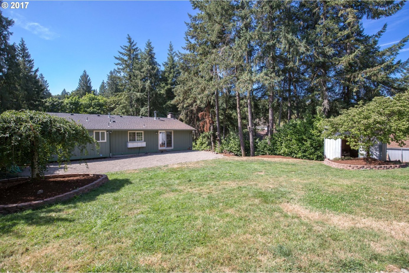 7520 Southeast Barbara Welch Road Portland, OR 97236 - Photo 3 of 25