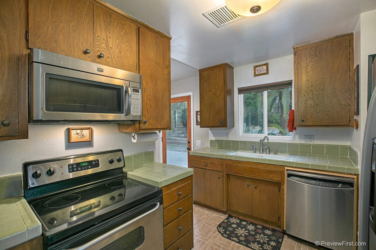 1335 Reche Road Fallbrook, CA 92028 - Photo 7 of 25
