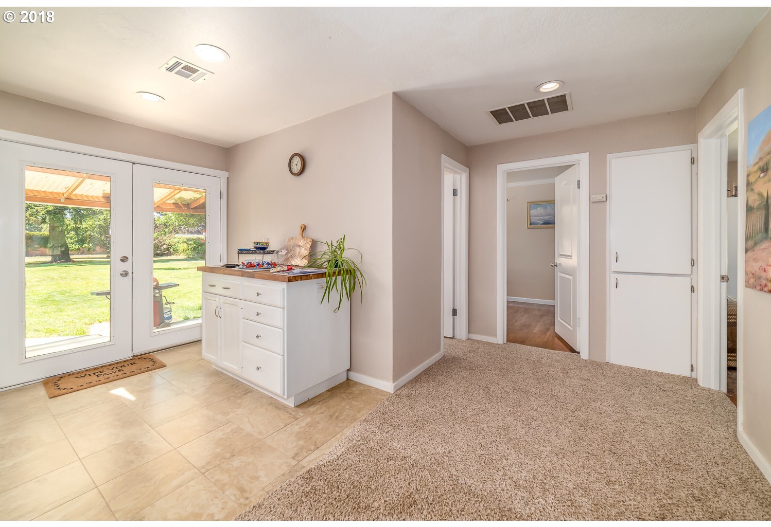 2732 Wayside Lane Springfield, OR 97477 - Photo 2 of 30 Gallery Image 2