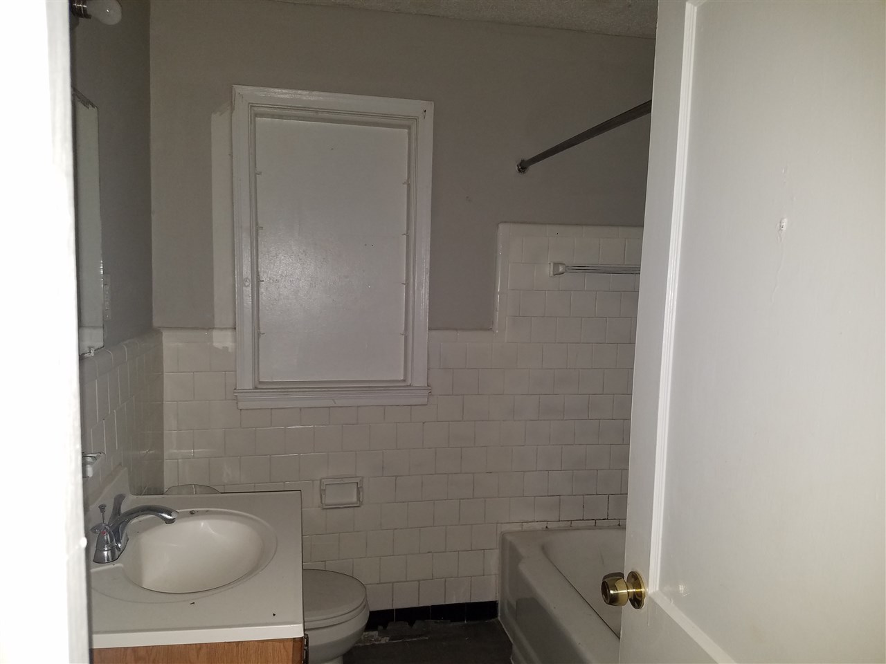 3701 Rhodes Avenue Memphis, TN 38111 - Photo 8 of 16 Gallery Image 8