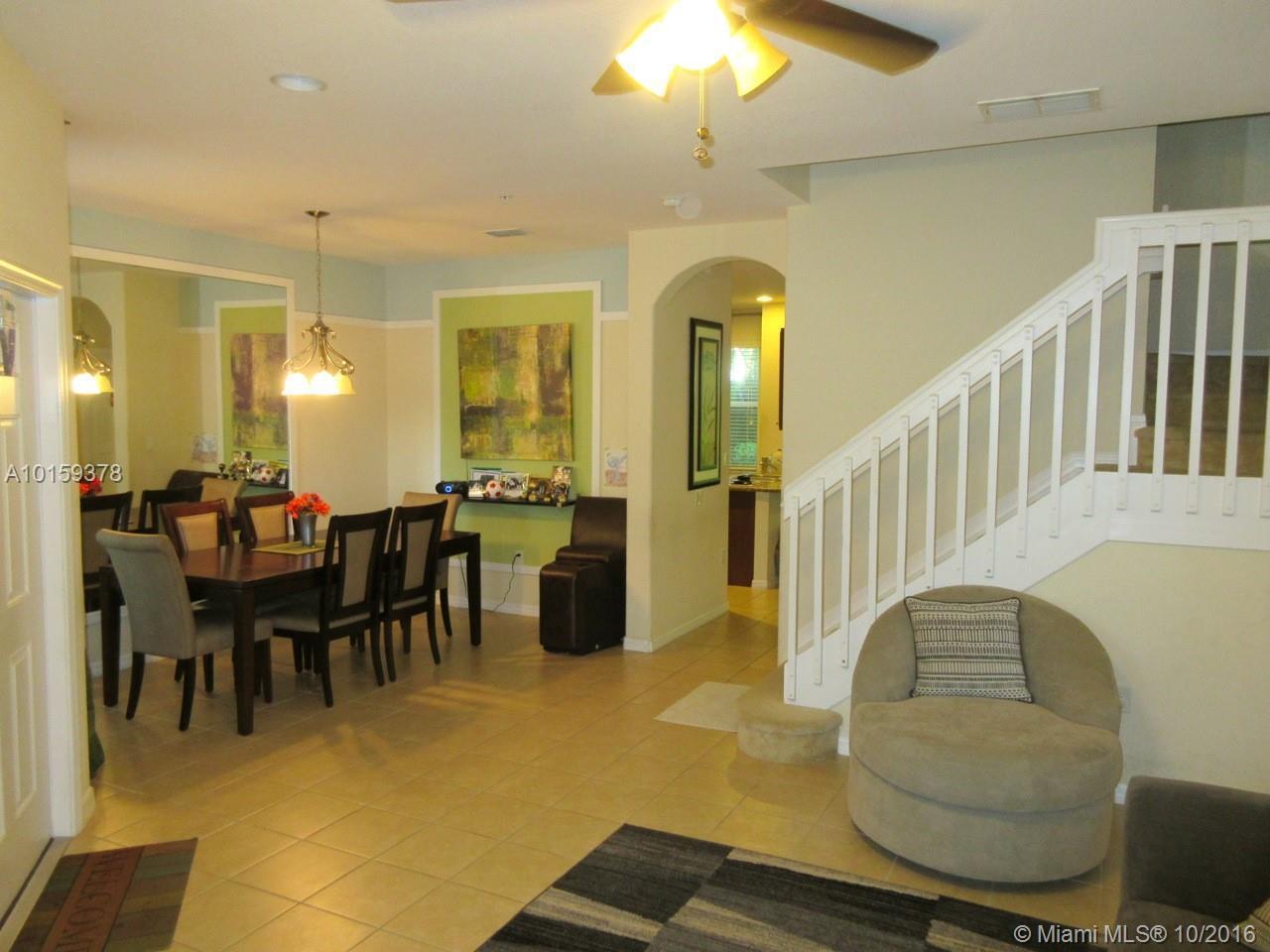 2851 Prospect Road, Unit 402 Fort Lauderdale, FL 33309 - Photo 5 of 34