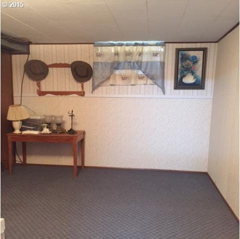 3222 Southwest Isaac Avenue Pendleton, OR 97801 - Photo 8 of 15