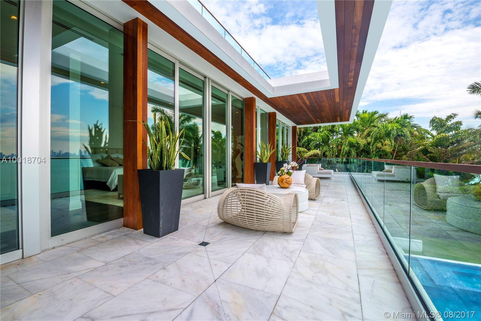 5446 North Bay Road Miami Beach, FL 33140 - Photo 22 of 35