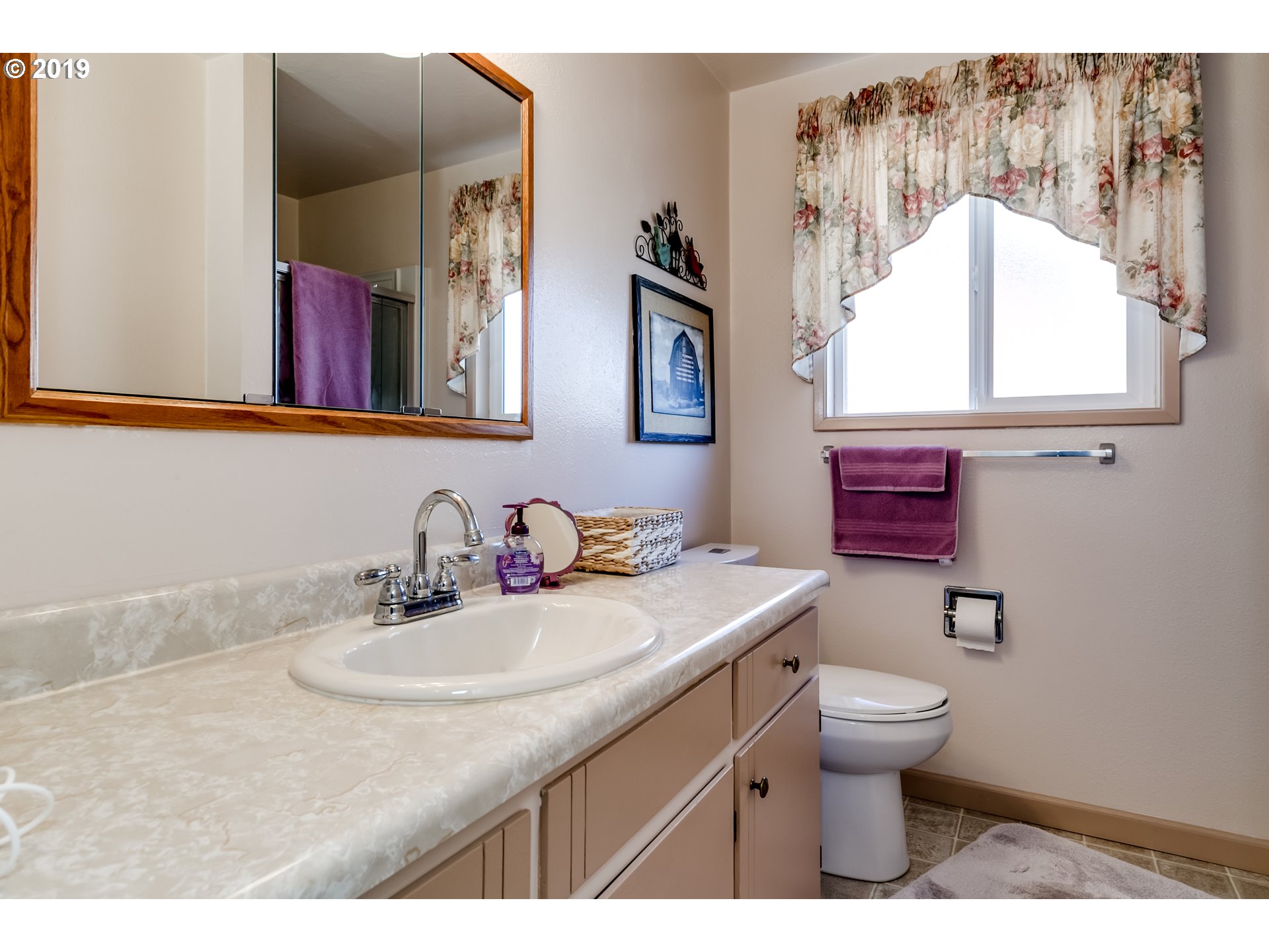 637 64th Street Springfield, OR 97478 - Photo 7 of 17