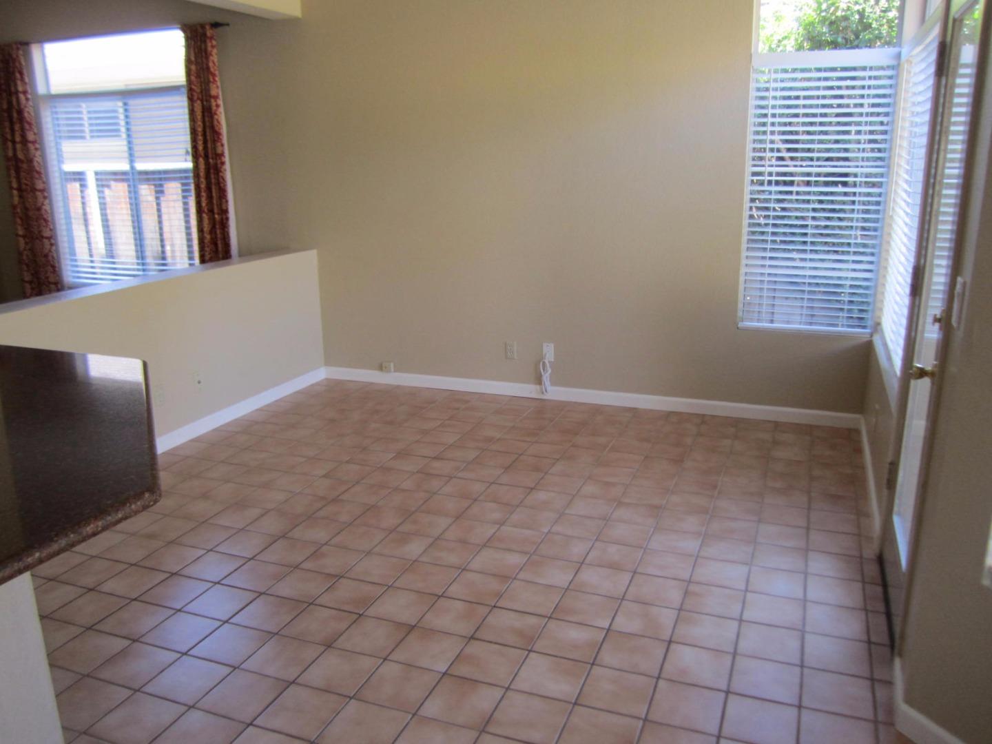 17558 Sugarmill Road Salinas, CA 93908 - Photo 10 of 46 Gallery Image 10