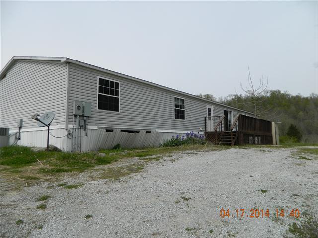 39 Friendship Hollow Road Pleasant Shade, TN 37145 - Photo 3 of 25