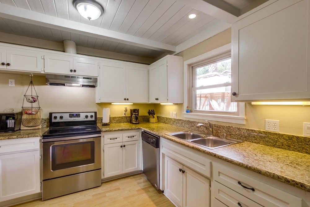 222 Ammunition Road Fallbrook, CA 92028 - Photo 16 of 24