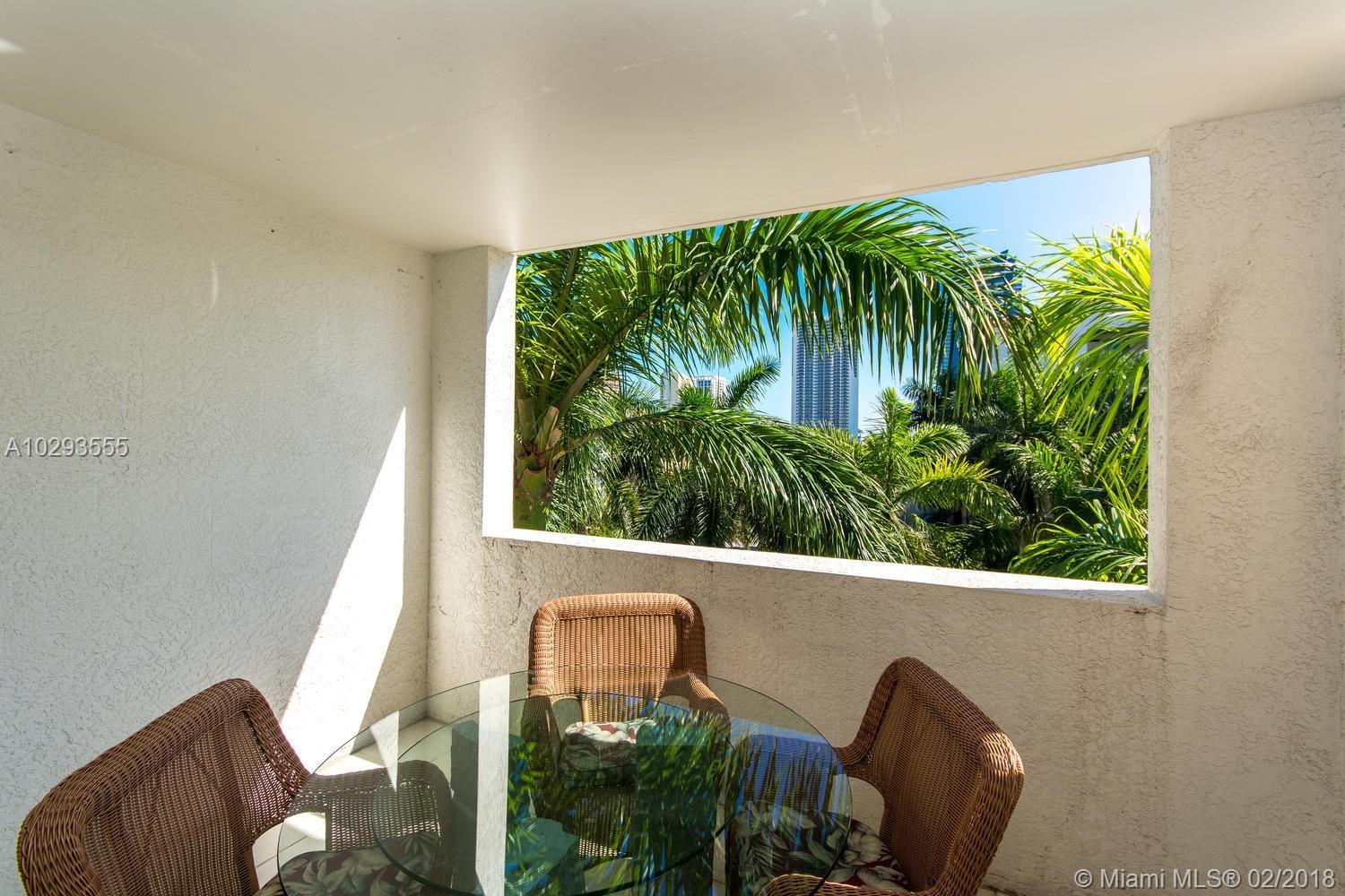 17100 North Bay Road, Unit 1415 Sunny Isles Beach, FL 33160 - Photo 21 of 35