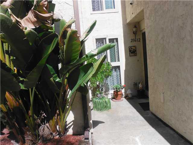 23612 Country Villa Road Ramona, CA 92065 - Photo 2 of 18 Private courtyard entry