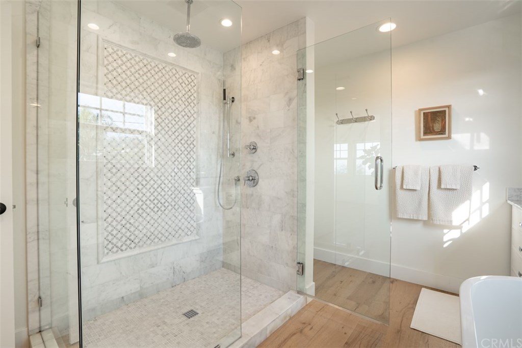 674 Seaview Street Laguna Beach, CA 92651 - Photo 13 of 27