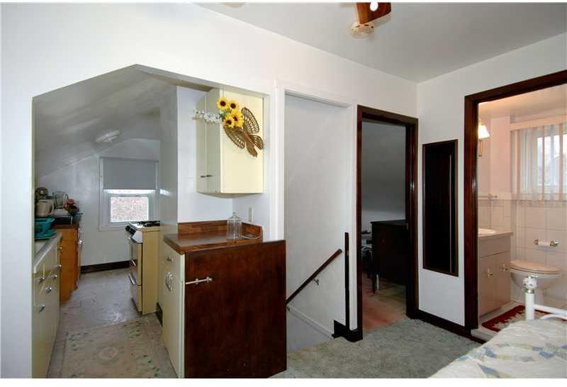 3071 Mt Troy Road Pittsburgh, PA 15212 - Photo 9 of 15 Gallery Image 9
