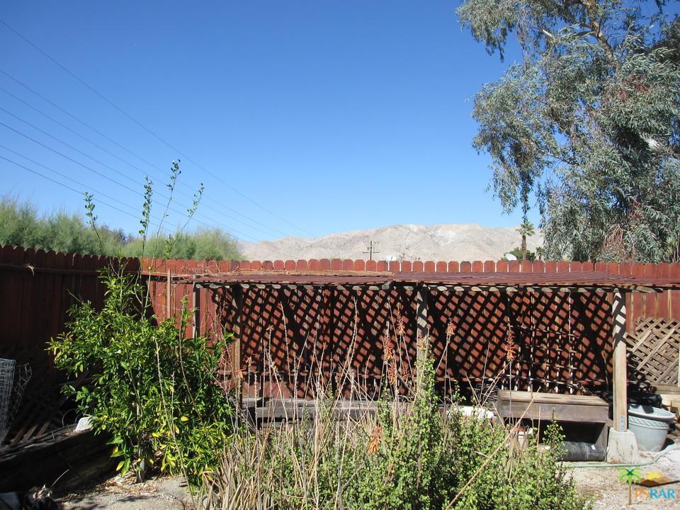 70875 Dillon Road Desert Hot Springs, CA 92241 - Photo 4 of 54