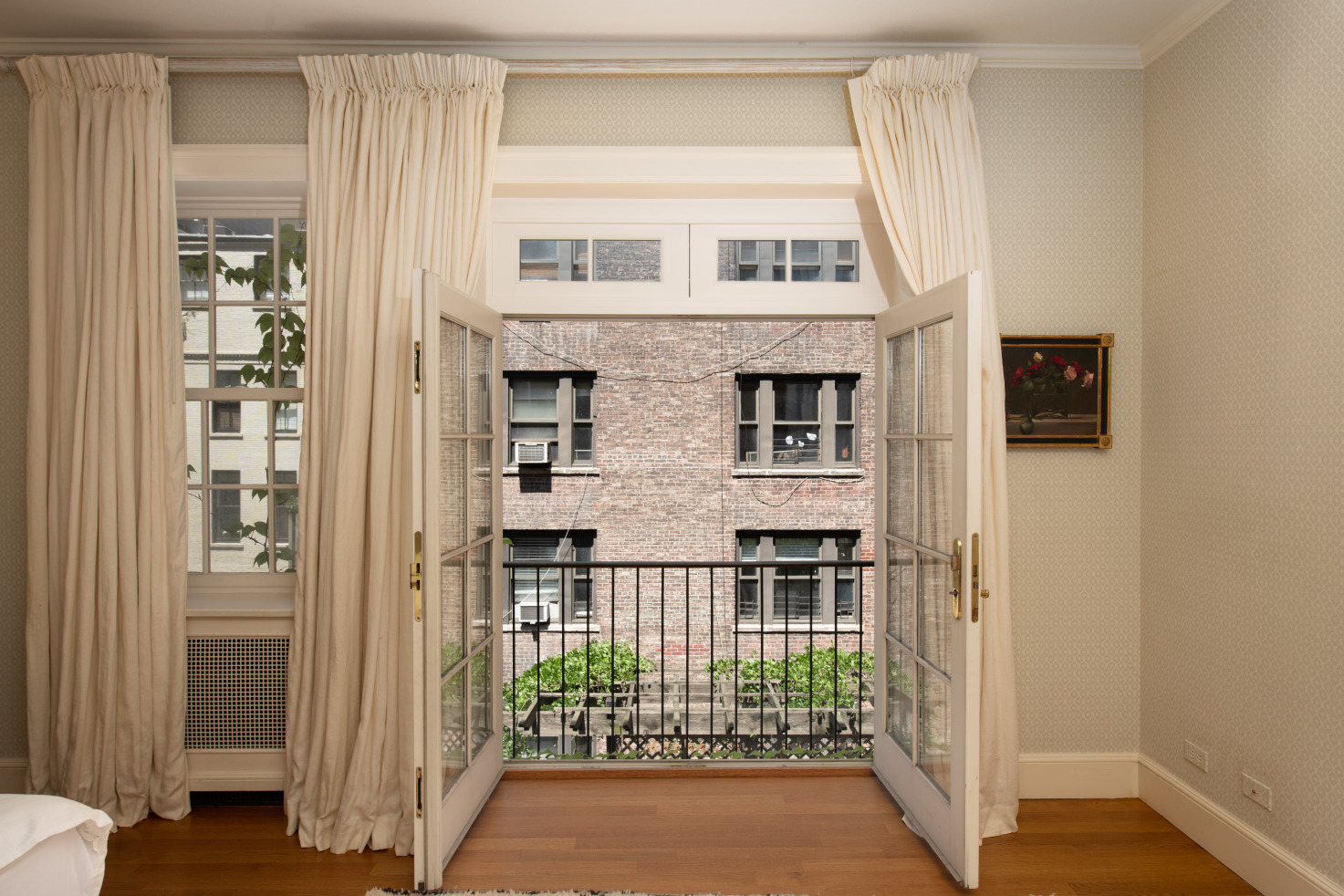 167 East 69th Street Manhattan, NY 10021 - Photo 9 of 27