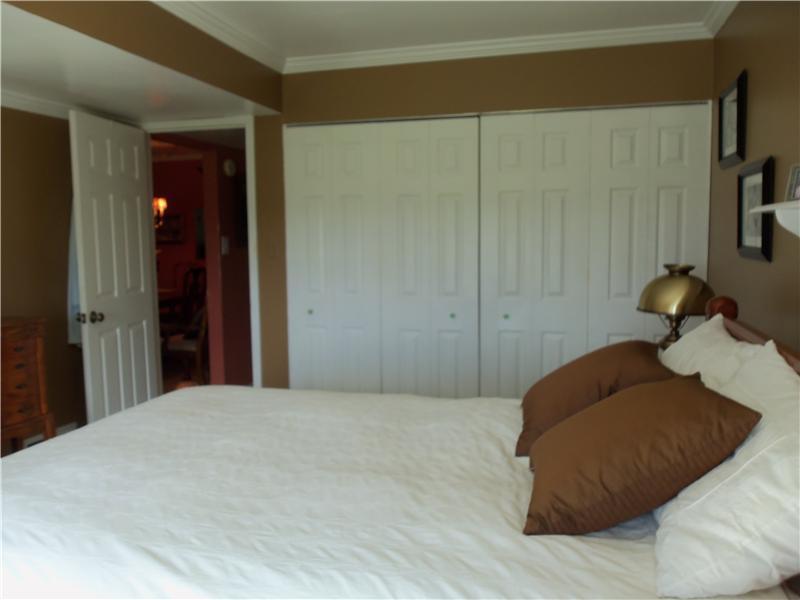 2034 Swallow Hill Road, Unit 307 Pittsburgh, PA 15220 - Photo 10 of 19