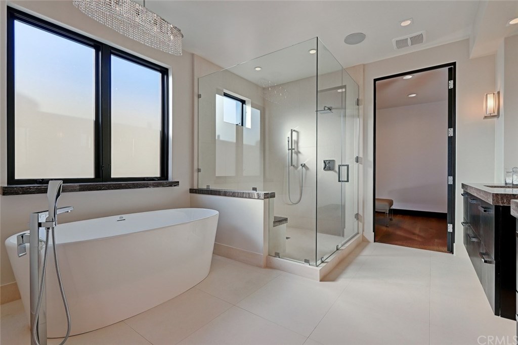 2201 Alma Avenue Manhattan Beach, CA 90266 - Photo 48 of 60