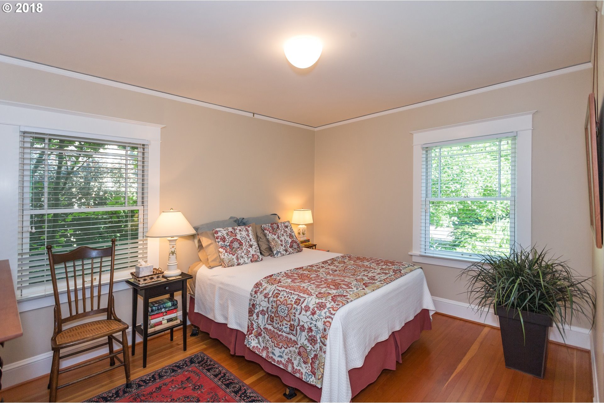 127 Southwest Hamilton Street Portland, OR 97239 - Photo 11 of 25 Gallery Image 11