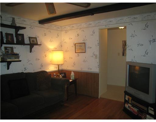 1644 Wise Road Carnegie, PA 15106 - Photo 8 of 18 Gallery Image 8