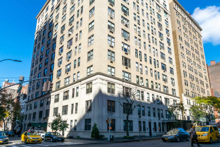 Third Commonwealth Corporation 1160 Park Ave, Manhattan, NY 10128 - Photo 2 of 5