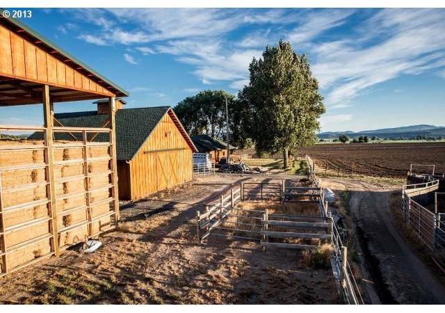 9177 North Sharp Road Prineville, OR 97754 - Photo 10 of 13 Gallery Image 10