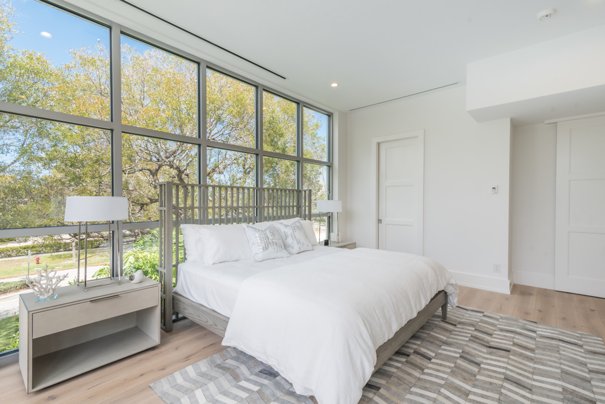 Banyan Corners 335 Banyan Blvd, Naples, FL 34102 - Photo 11 of 21