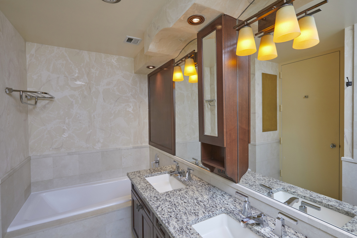 401 East 60th Street, Unit 31B Manhattan, NY 10022 - Photo 7 of 9