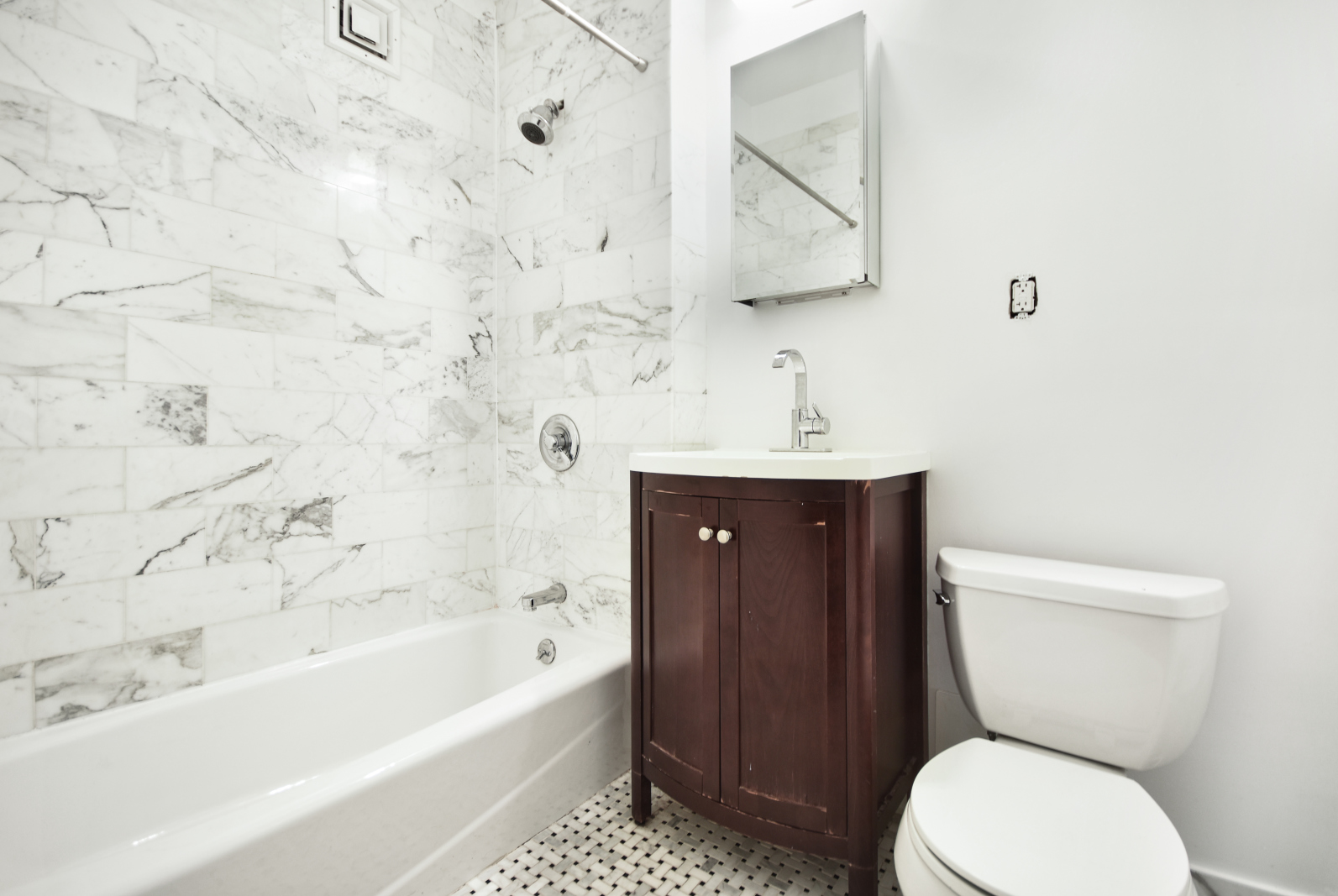 313 East 78th Street, Unit 2D Manhattan, NY 10075 - Photo 7 of 7