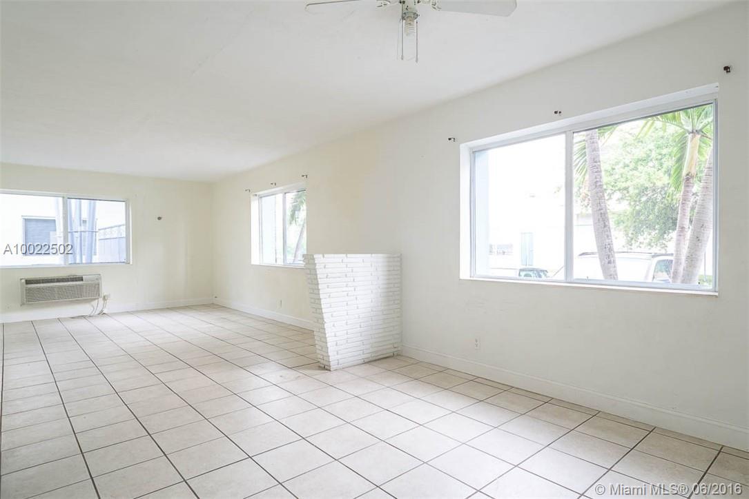 320 86th Street, Unit 1 Miami Beach, FL 33141 - Photo 12 of 20